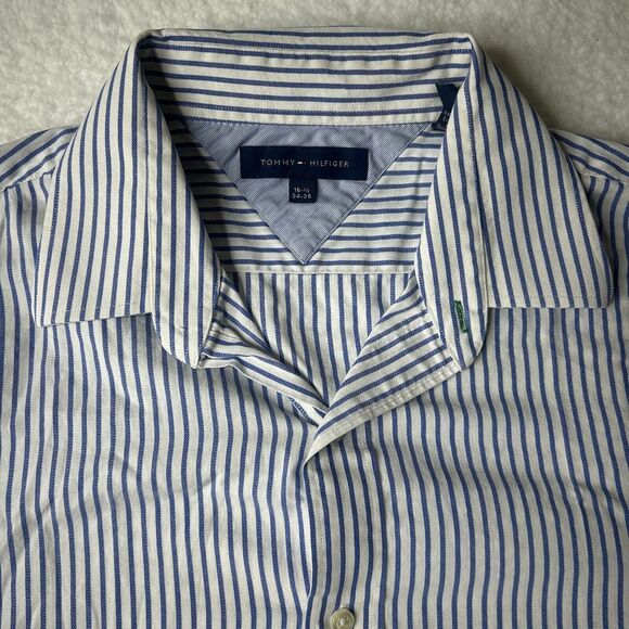 Tommy Hilfiger 16.5 34/35 Men’s Button Up Dress Shirt Seersucker White Blue Norm - Picture 2 of 11